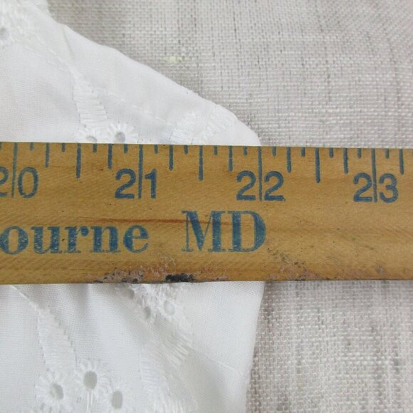 Shein Top Size‎ XXL White Broderie Ruffle Trim Sleeveless V Neck Pullover - Picture 10 of 10